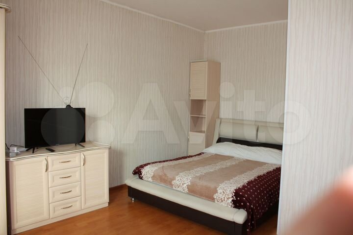1-к. квартира, 42 м², 3/6 эт.