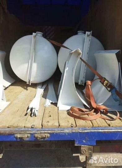 Водобак автобетоносмесителя