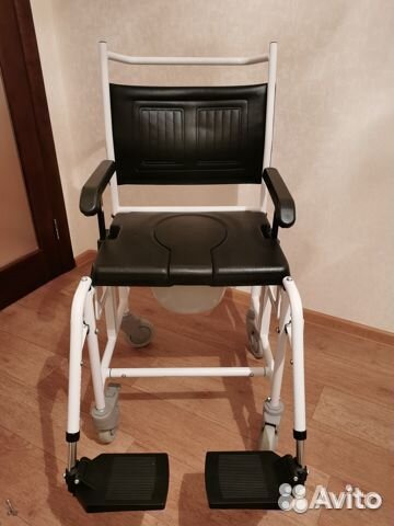 Стул -туалет. Каталка. Коляска инвалидная