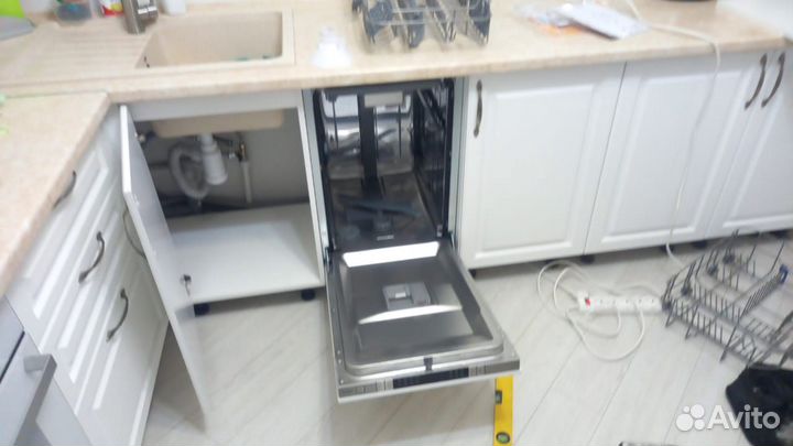 Мастер по установке посудомоечной машины