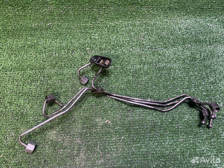 Трубка топливная Mercedes C W202 OM601