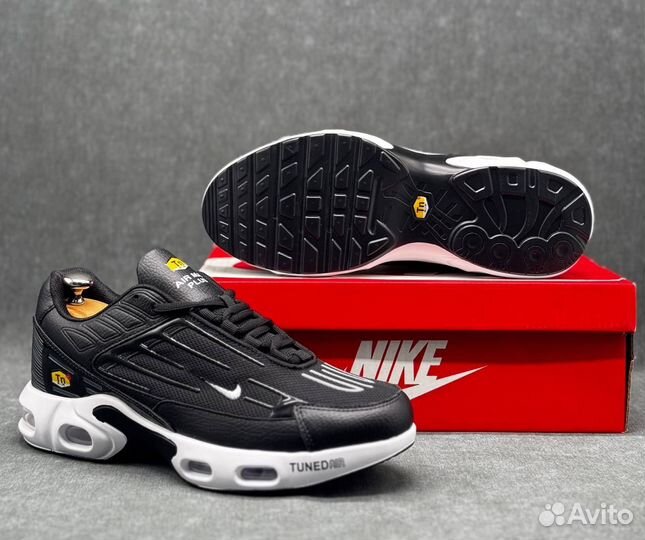 Кроссовки мужские nike air max tn plus