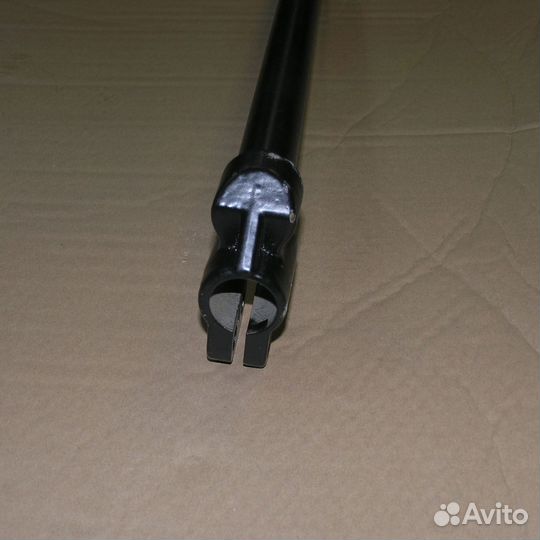 Хвостовик кпп под хомут L1010 маз