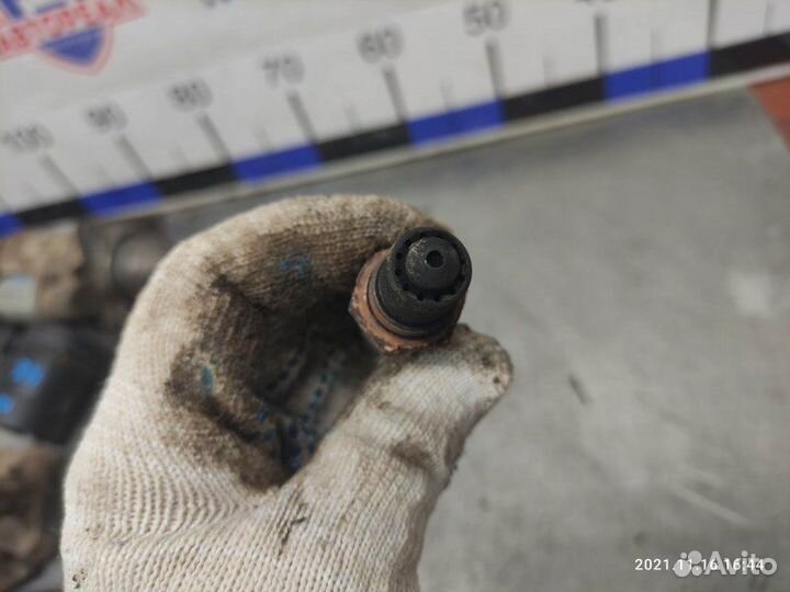 Датчик кислорода Лада Приора 21126 2011