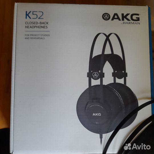 Наушники AKG K52