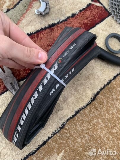 Шоссейные колёса 700c