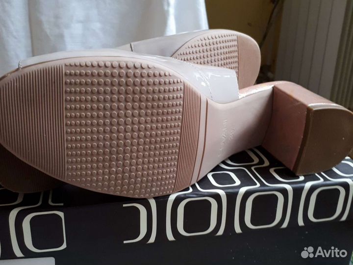 Туфли женские 39 размер идет на 38 размер- нат.кож