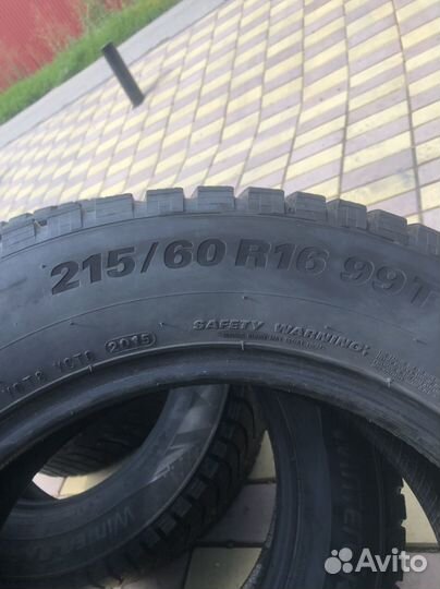 Kumho WinterCraft Ice WI31 215/60 R16 99T