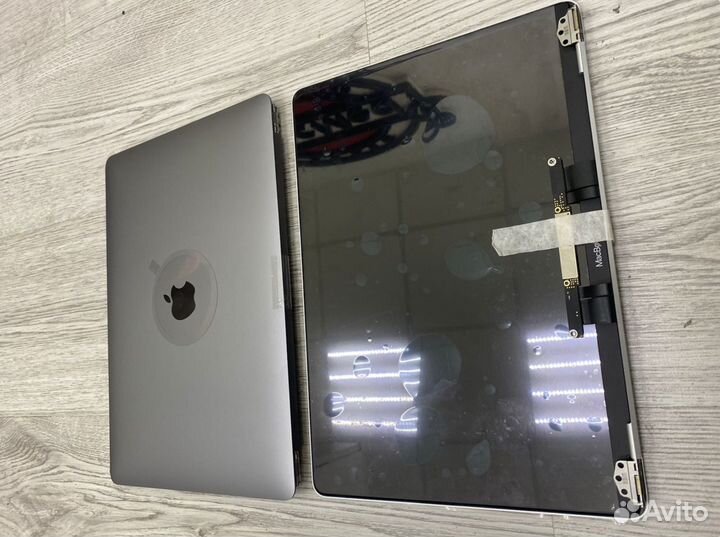 Дисплеи MacBook Pro 13 A1706 A1708