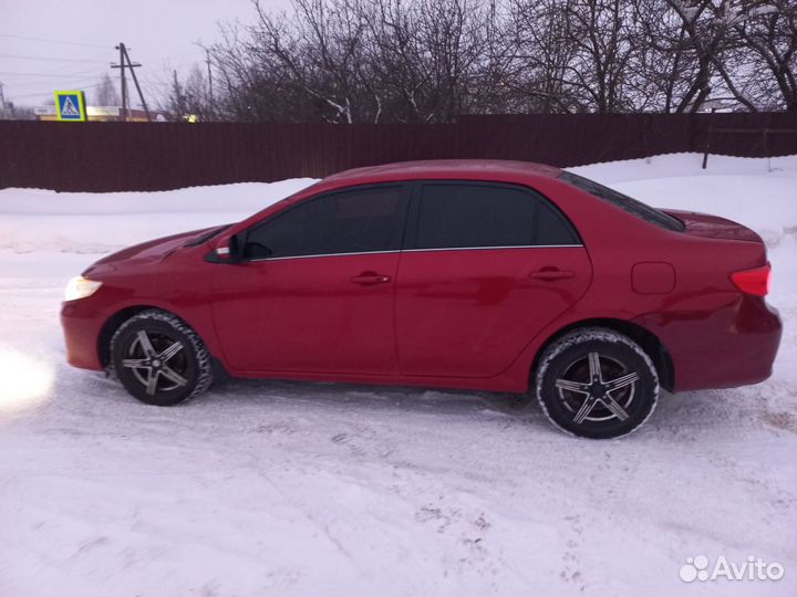 Toyota Corolla 1.6 AT, 2013, битый, 142 000 км