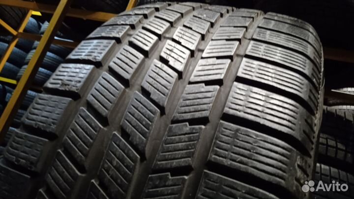 Pirelli Winter 240 Snowsport 255/45 R17