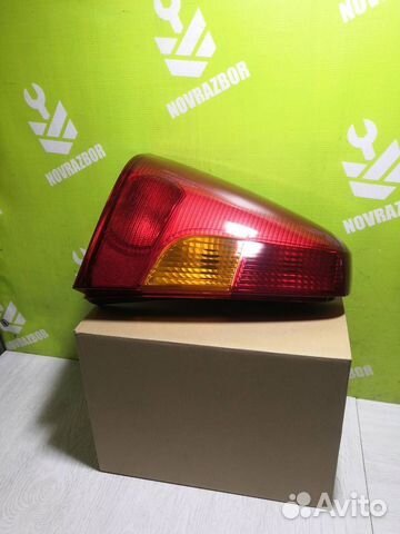 Фонарь задний левый Рено Логан