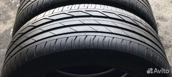 Bridgestone Turanza T001 225/55 R17