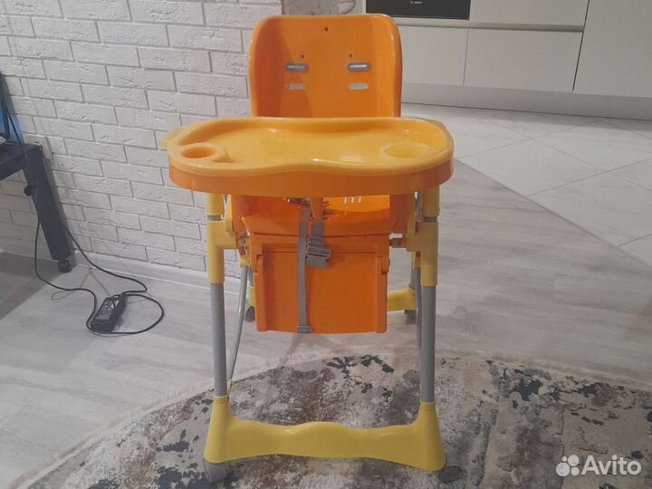 Детский стол и стул