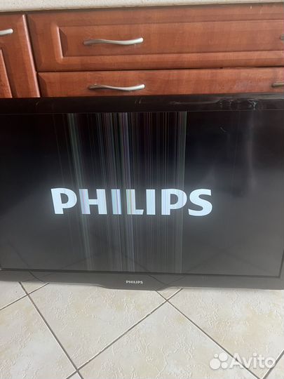 ЖК Телевизор Philips 42PFL5405H/12, был ударен