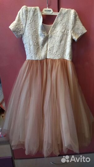 Платье праздничное для девочки