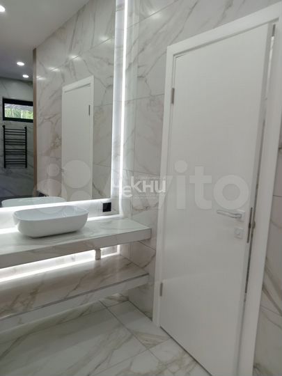 Дом 176 м² на участке 25 сот.