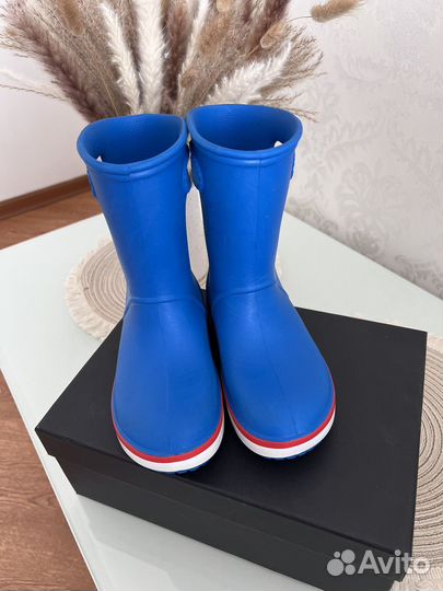 Резиновые сапоги crocs детские J2