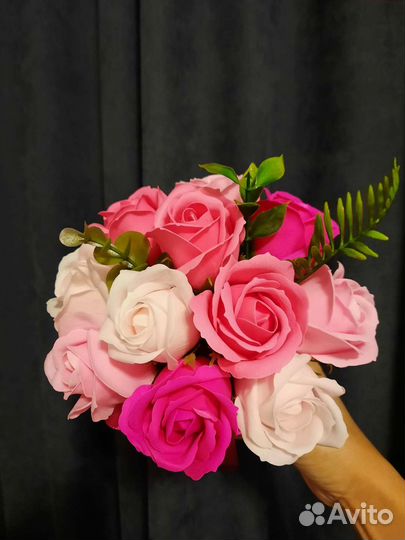 Букет из 11 роз на мыльной основе