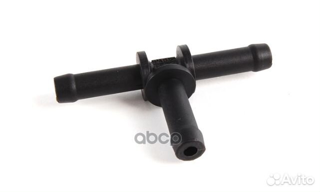 Переходник трубопровода системы охлаждения двиг