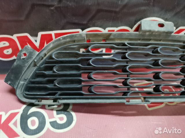 Решетка бампера передний Kia Sorento