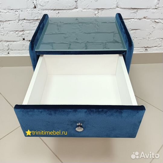 Тумба прикроватная