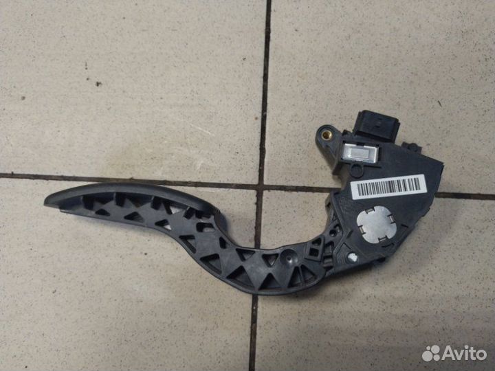 Педаль газа Renault Megane 3 H4M729 2014