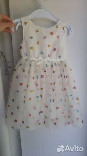 Нарядное платье для девочки на 1 годик