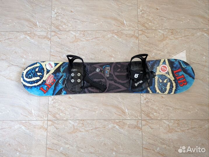 Доска LibTech Banana 110 + боты DC + крепы Burton