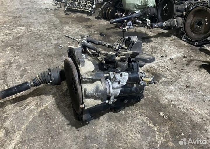 МКПП Volkswagen Caddy 3 поколение 2006 г