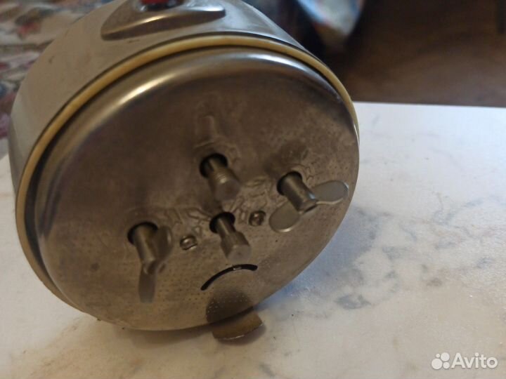 Будильник механический vityaz