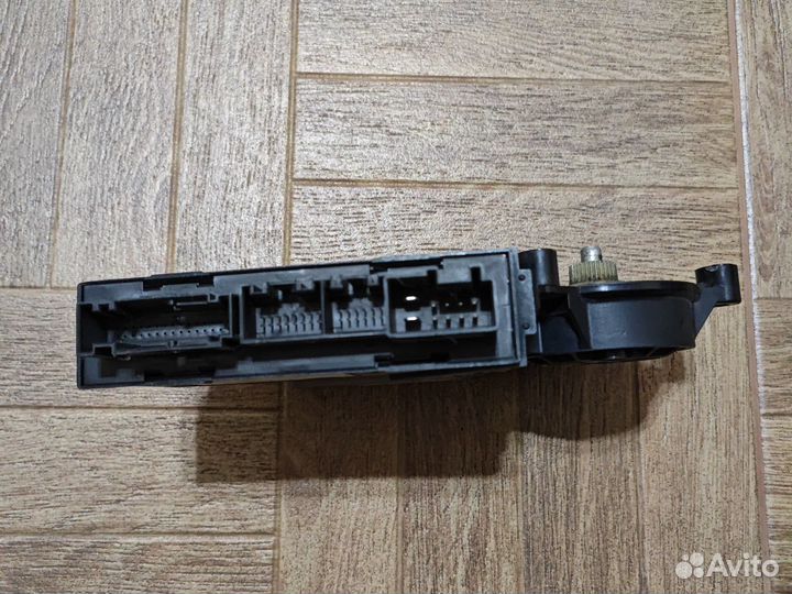 Моторчик стеклоподъемника volkswagen