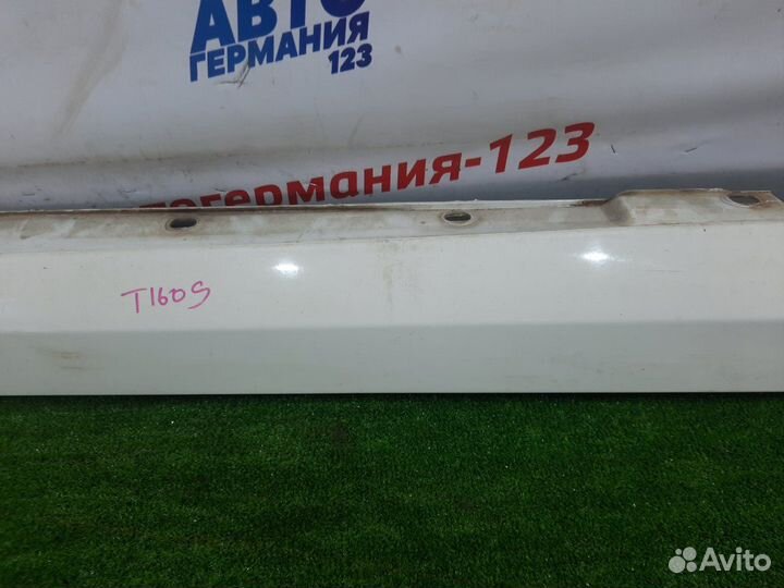 Накладка на порог правая Mercedes C200 W204