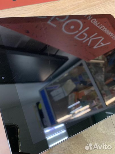 Планшет iPad 6th поколения A1954 32Gb Wi-Fi+Sim