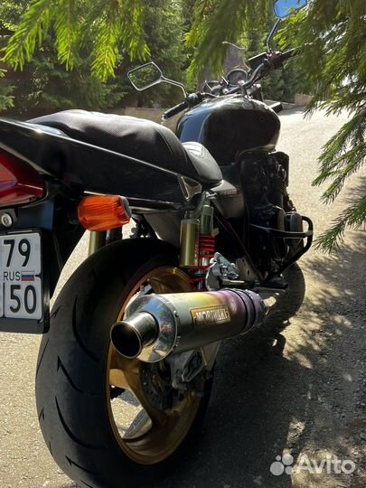 Honda CB400 vtec2