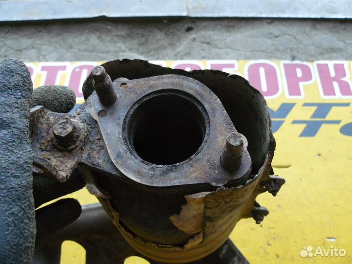 Коллектор выпускной 1,6л для Mitsubishi Lancer 9