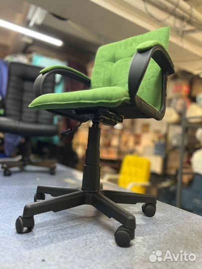 Компьютерное кресло