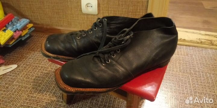 Лыжные ботинки советские