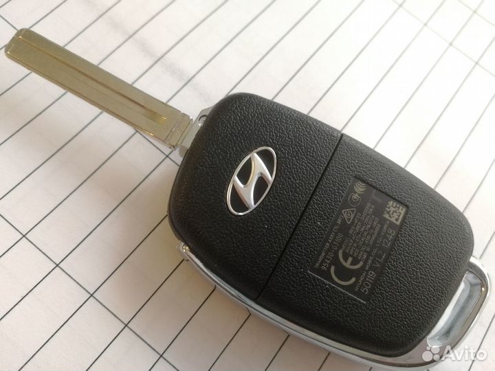 Ключ Хёндэ Hyundai Tucson 95430-D3100 2016+