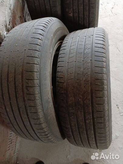Bridgestone Alenza 001 225/65 R17 102H