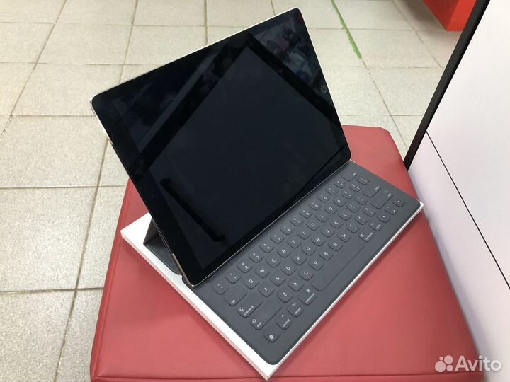 Apple Smart Keyboard Folio 12,9 A1636 бу