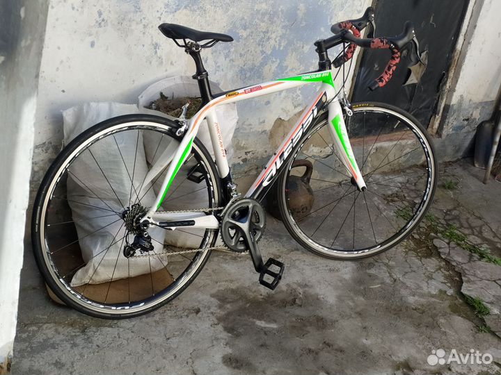 Шоссейный велосипед карбон