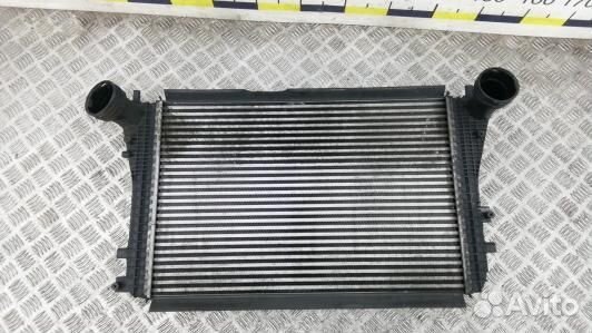 Радиатор интеркуллера volkswagen passat B6 (93N25K