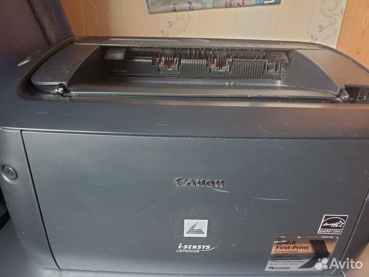 Принтер черно белый Canon.Торг уместен