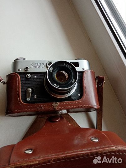 Пленочный фотоаппарат