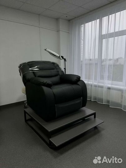 Кресло реклайнер для наращивание ресниц