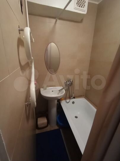 2-к. квартира, 43 м², 5/5 эт.