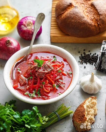 Повар универсал в столовую