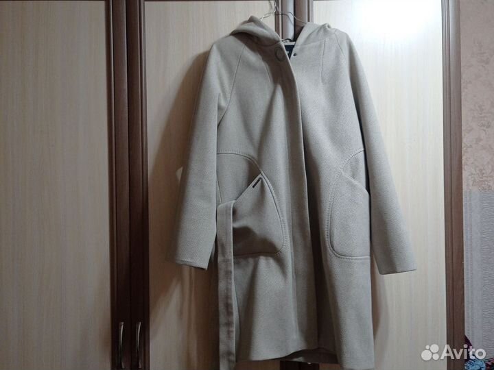 Пальто женское демисезонное 52