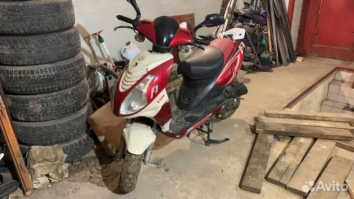 Скутер ирбис F1